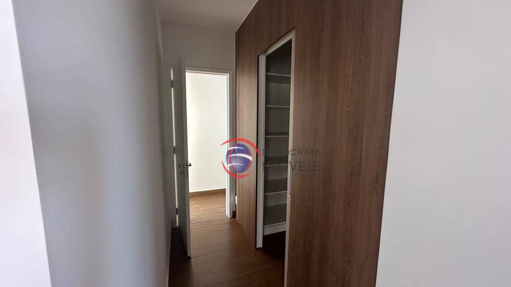 Apartamento à venda com 3 quartos, 107m² - Foto 9