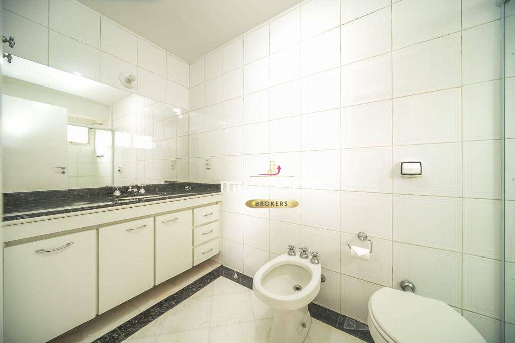 Apartamento à venda com 3 quartos, 150m² - Foto 25