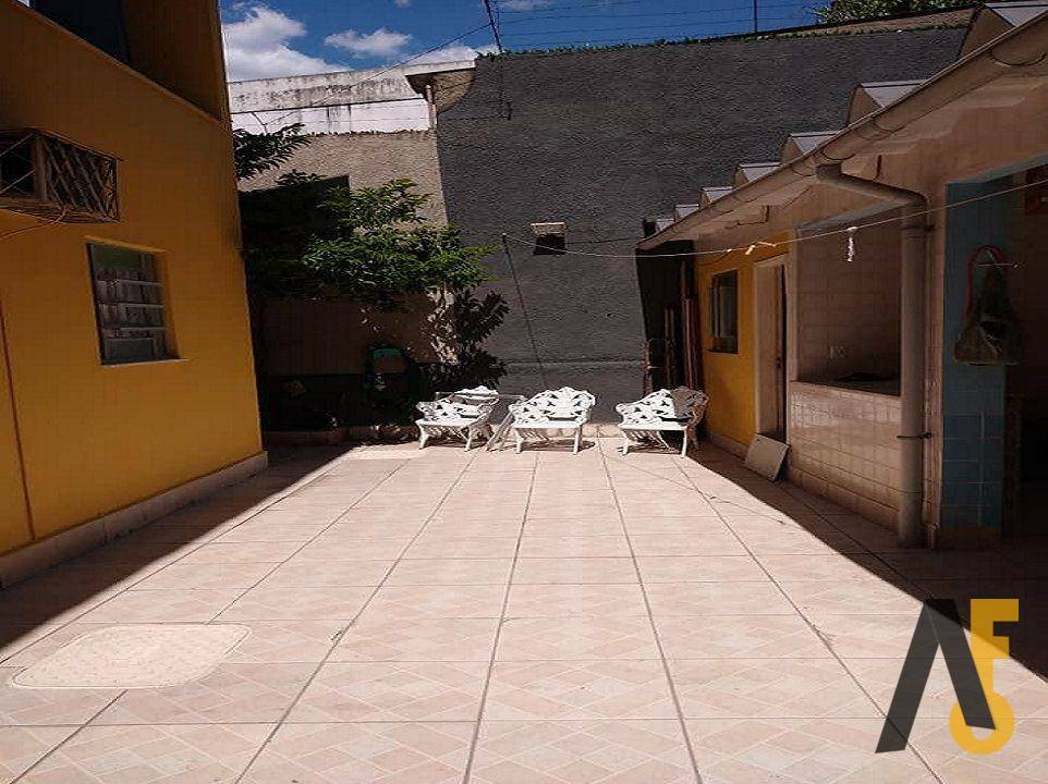 Casa à venda com 5 quartos, 400m² - Foto 13