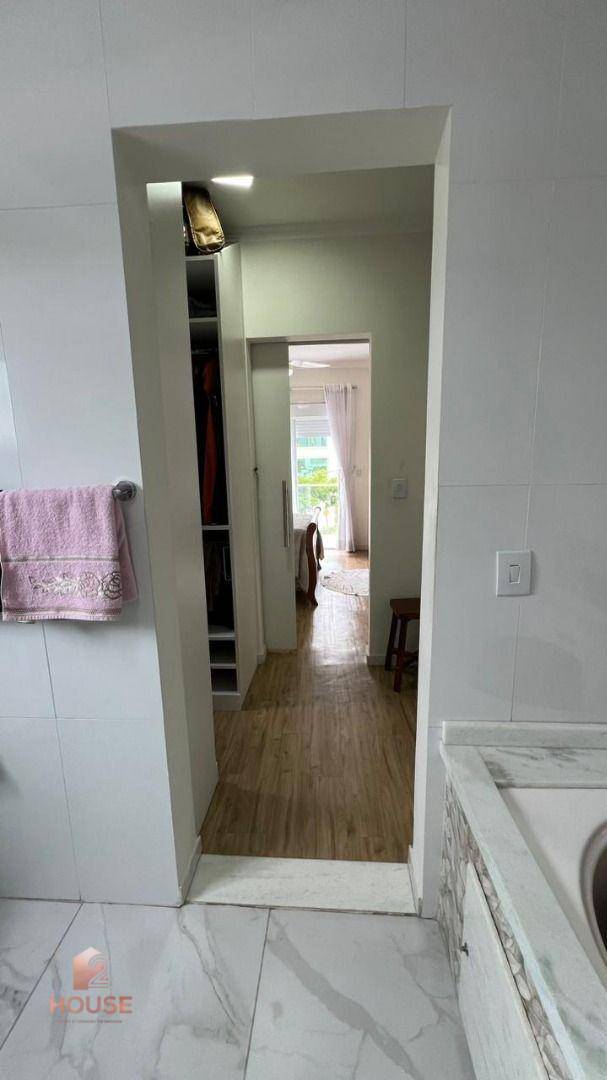 Casa de Condomínio à venda com 4 quartos, 280m² - Foto 15