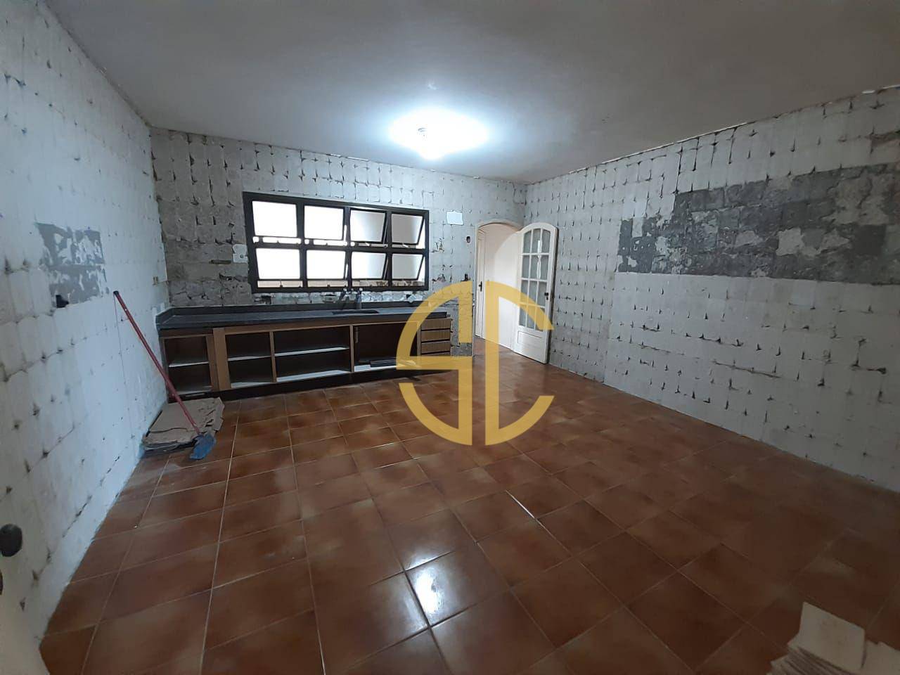 Apartamento à venda com 3 quartos, 168m² - Foto 6