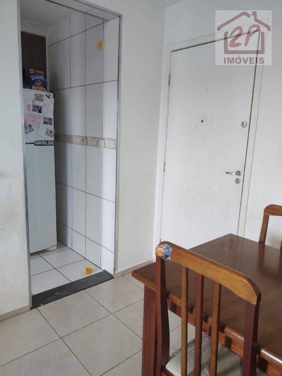 Apartamento à venda com 2 quartos, 48m² - Foto 7