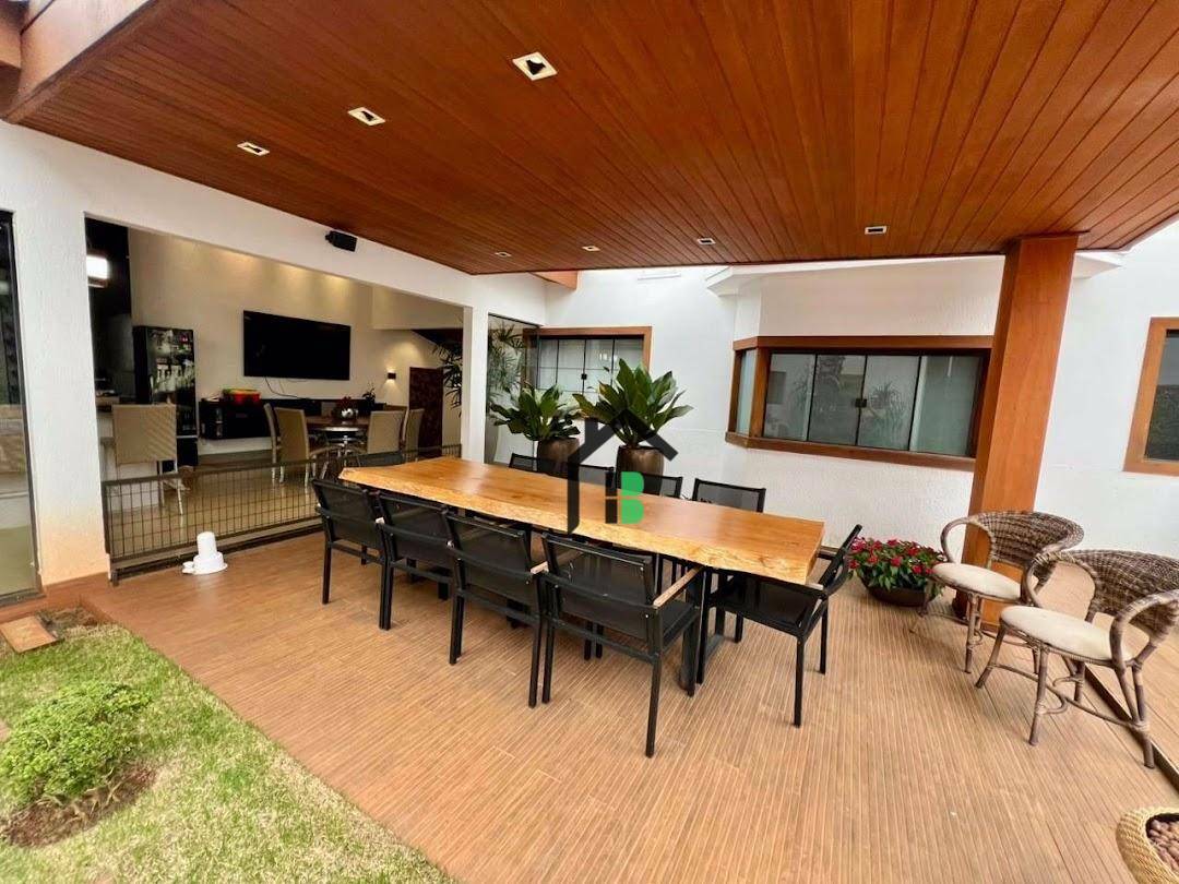 Casa, 3 quartos, 360 m² - Foto 42