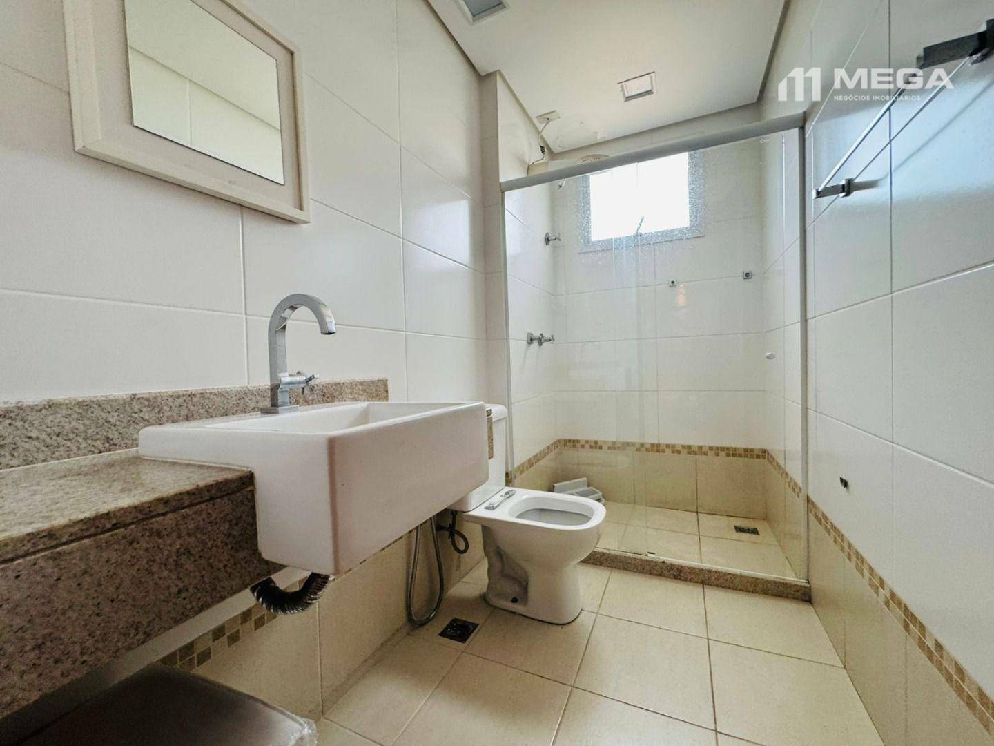 Apartamento para alugar com 4 quartos, 150m² - Foto 17