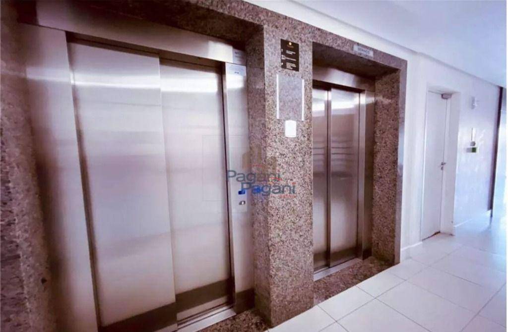 Apartamento à venda com 2 quartos, 65m² - Foto 17