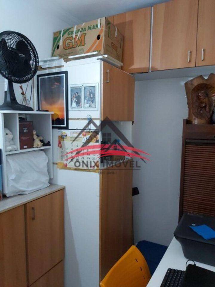 Apartamento à venda com 3 quartos, 135m² - Foto 12