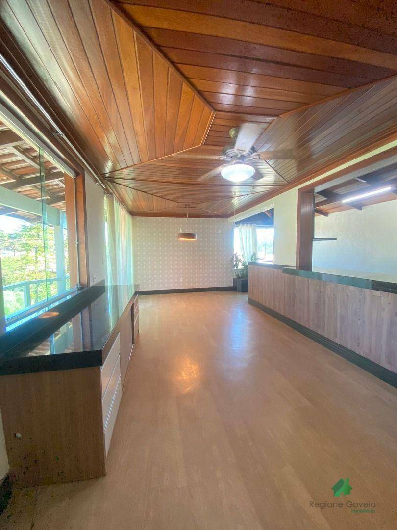 Casa para alugar com 4 quartos, 160m² - Foto 6