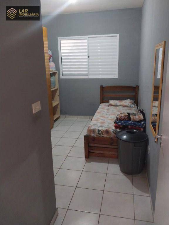 Casa à venda com 3 quartos, 59m² - Foto 3