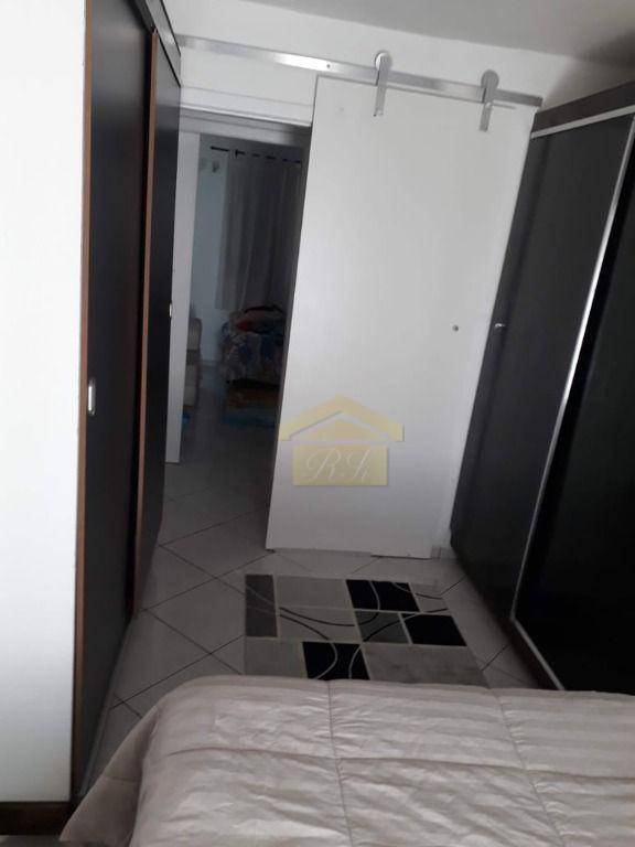 Sobrado à venda com 2 quartos, 121m² - Foto 13