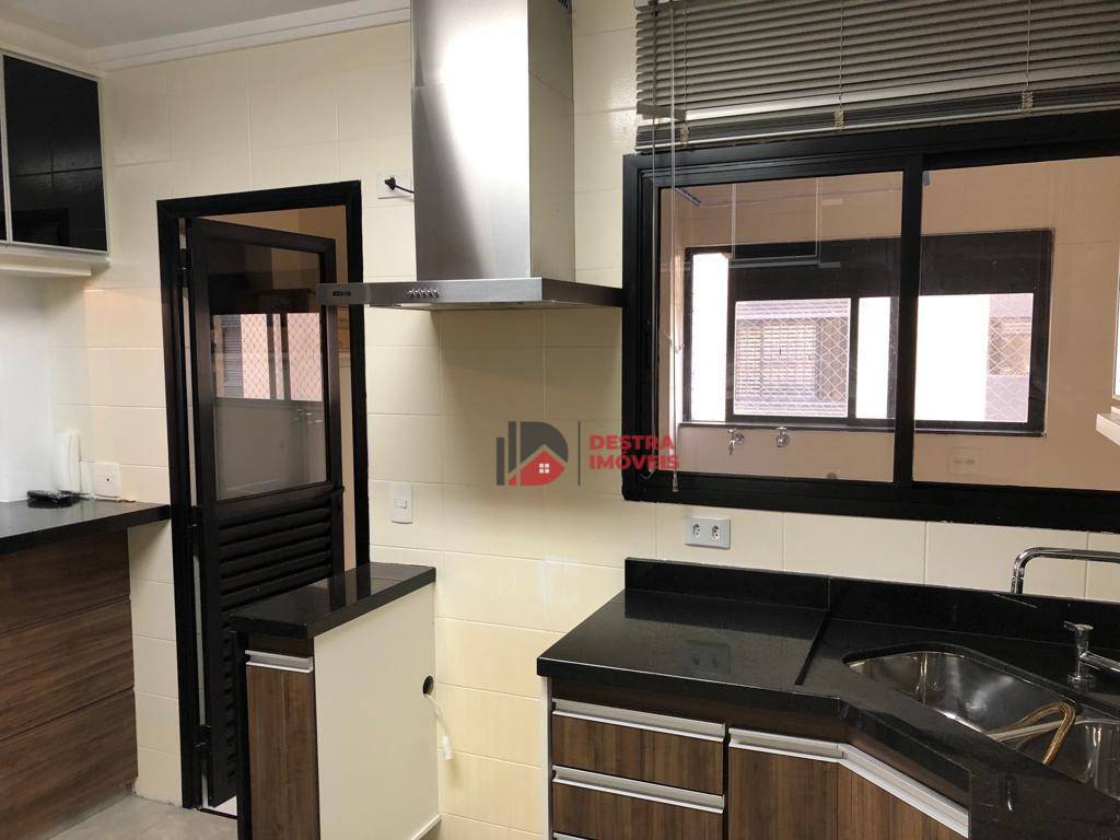 Apartamento à venda e aluguel com 3 quartos, 120m² - Foto 10