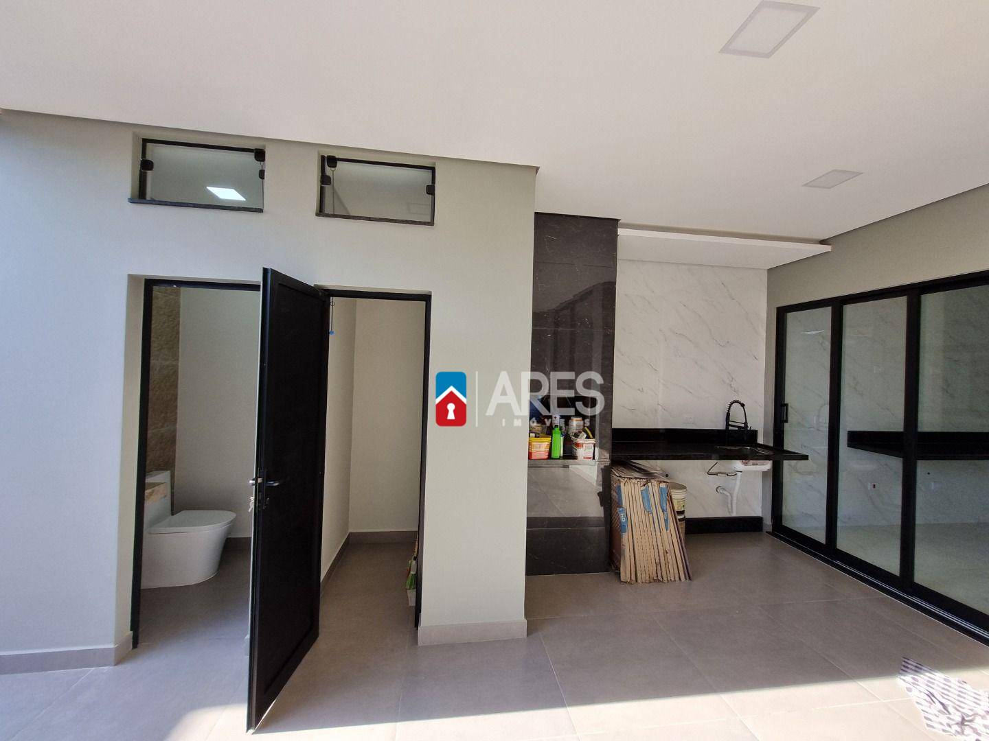 Casa à venda com 2 quartos, 107m² - Foto 26