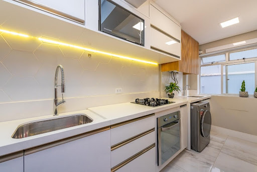 Apartamento à venda com 2 quartos, 61m² - Foto 9