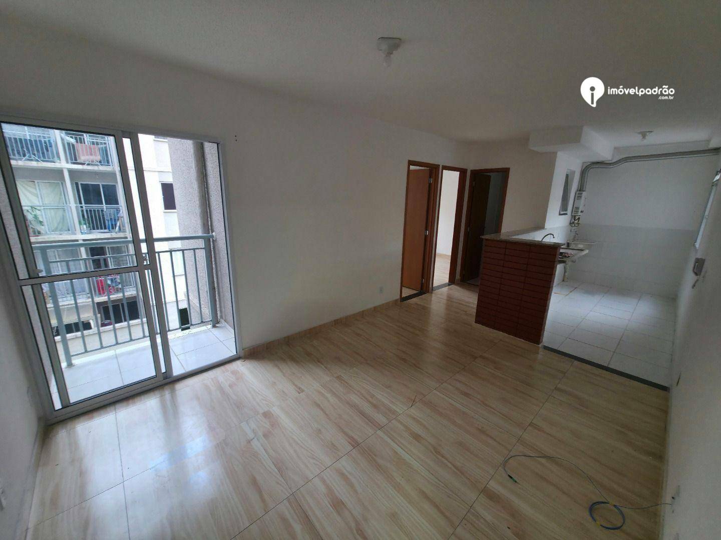 Apartamento para alugar com 2 quartos, 45m² - Foto 12