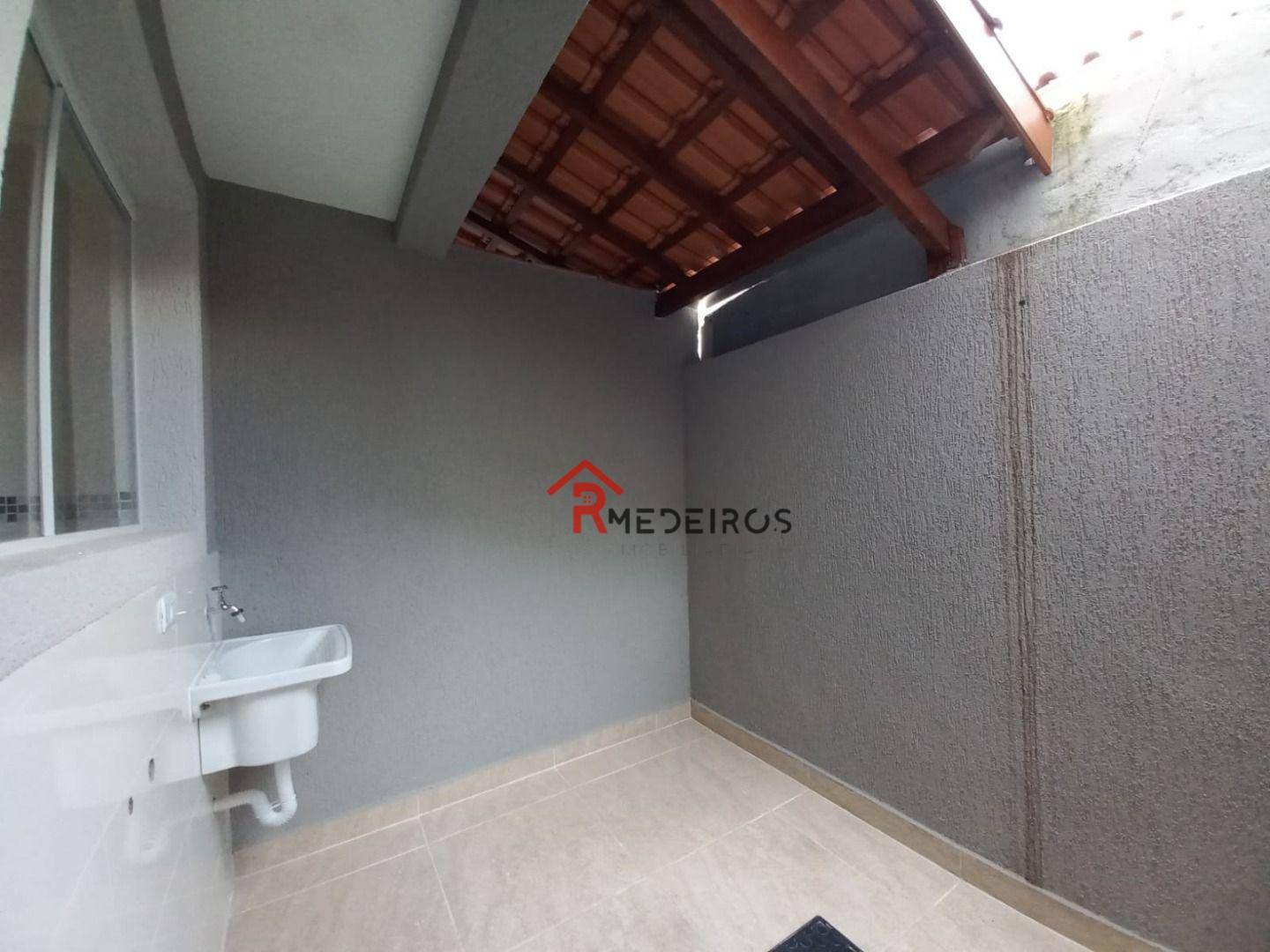 Casa à venda com 2 quartos, 59m² - Foto 18