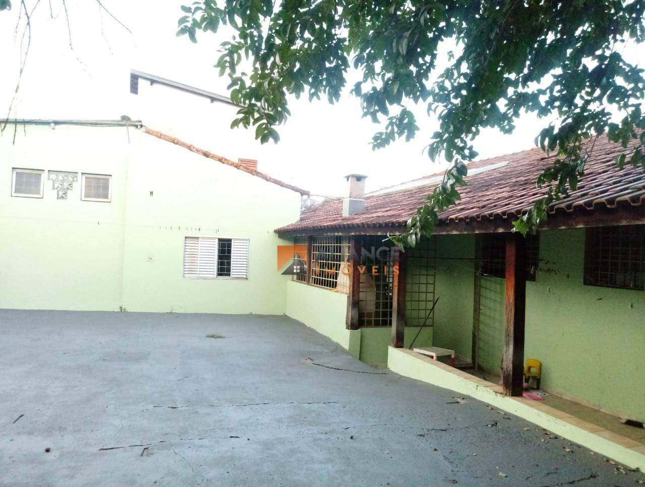 Chácara à venda com 3 quartos, 840M2 - Foto 35