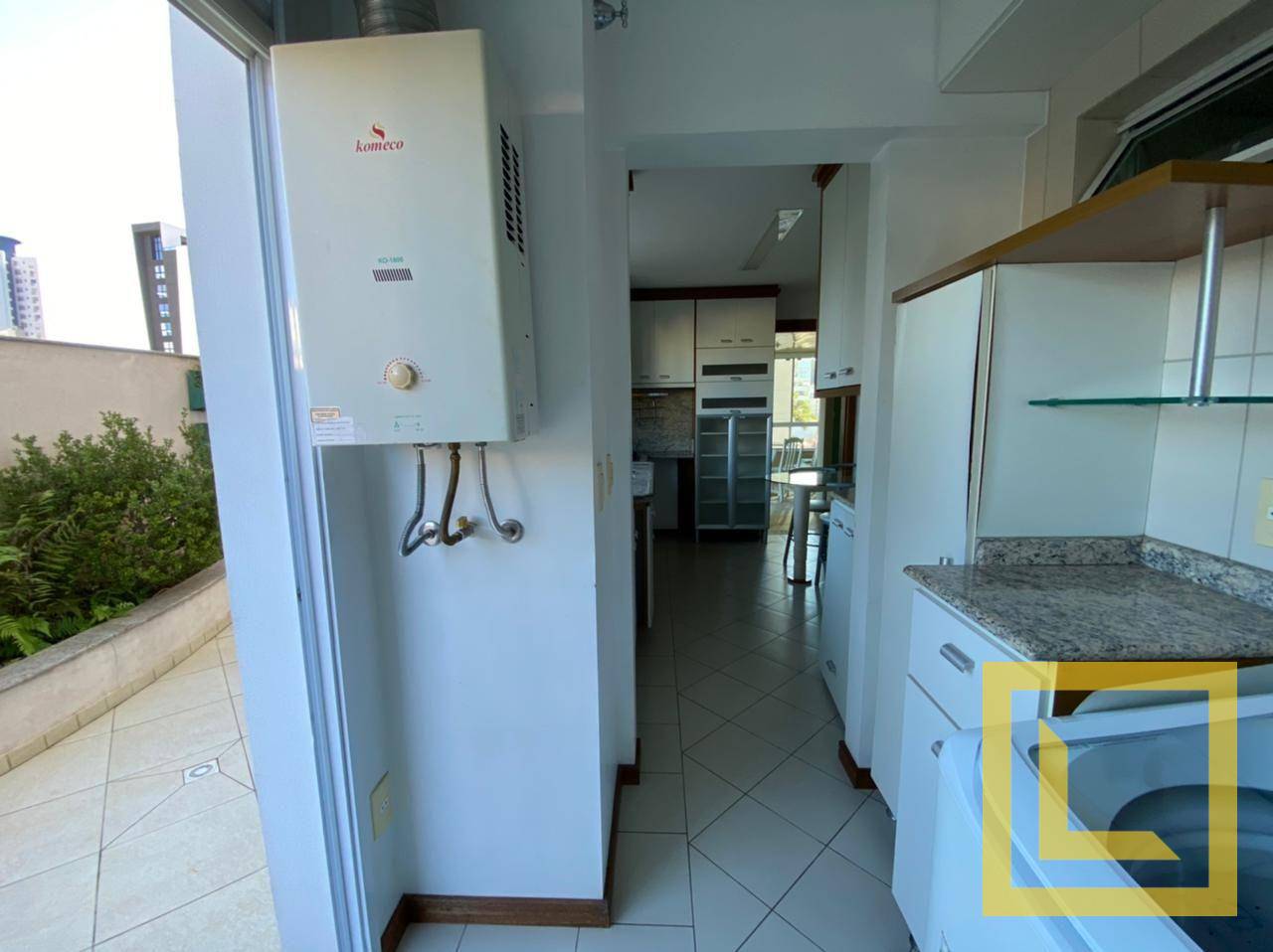 Apartamento à venda com 3 quartos, 250m² - Foto 14