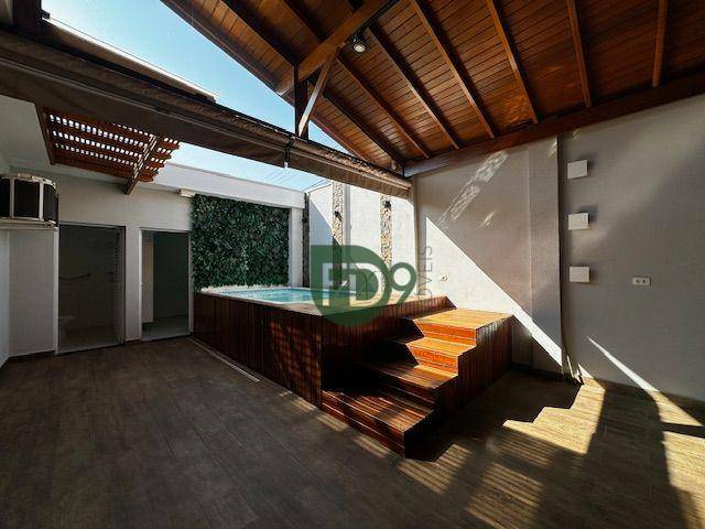 Casa à venda com 3 quartos, 212m² - Foto 6