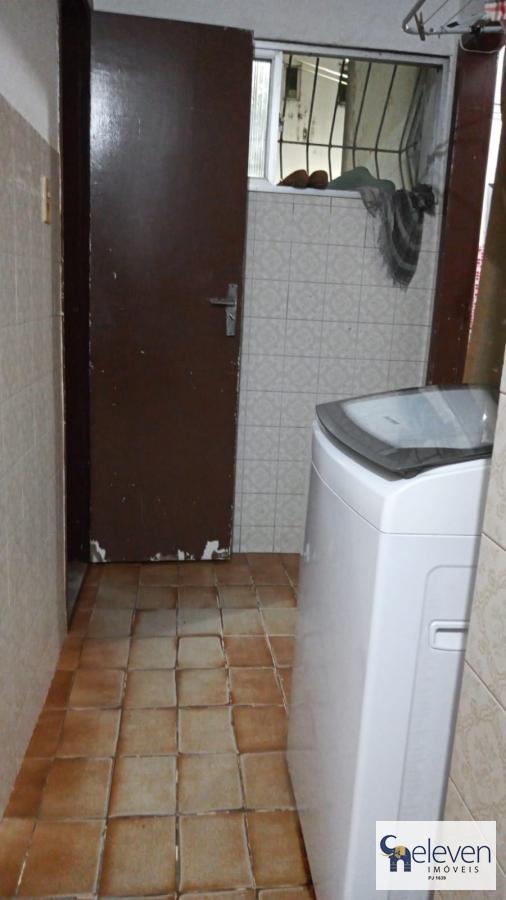 Apartamento à venda com 2 quartos, 65m² - Foto 12