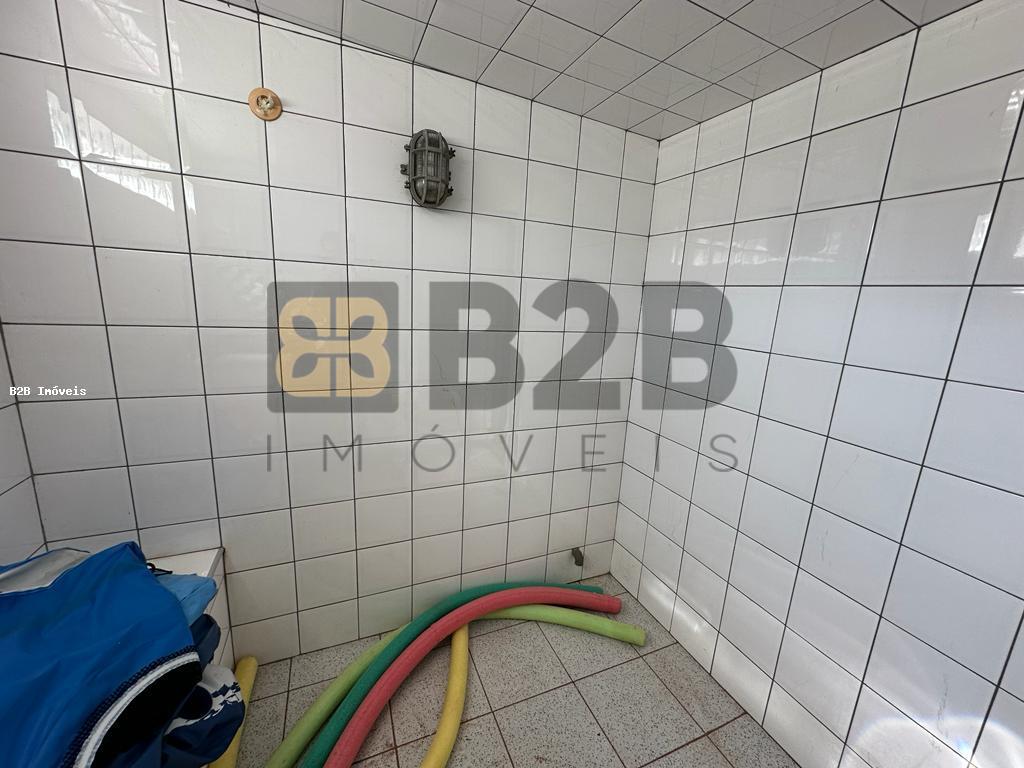 Fazenda à venda com 3 quartos, 325m² - Foto 14