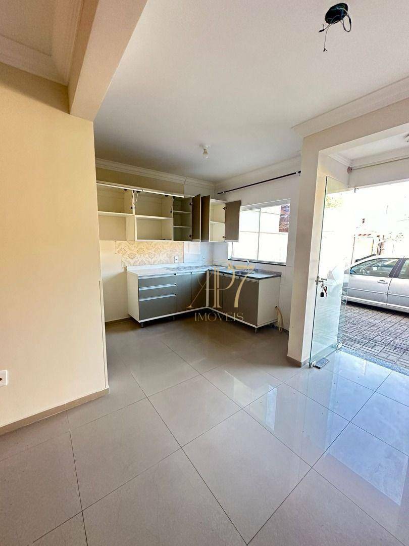 Apartamento à venda com 2 quartos, 58m² - Foto 7