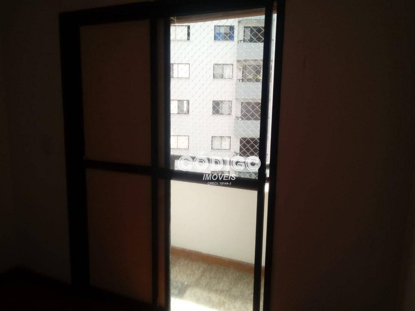 Apartamento para alugar com 3 quartos, 86m² - Foto 5