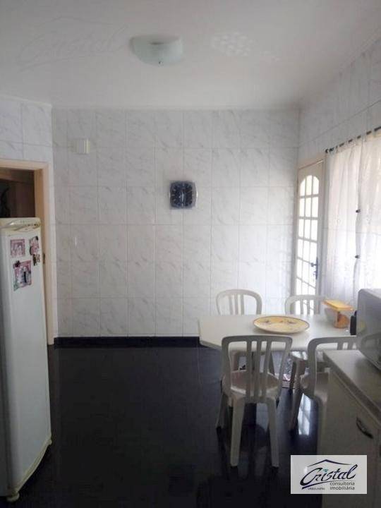 Casa de Condomínio à venda com 4 quartos, 420m² - Foto 17