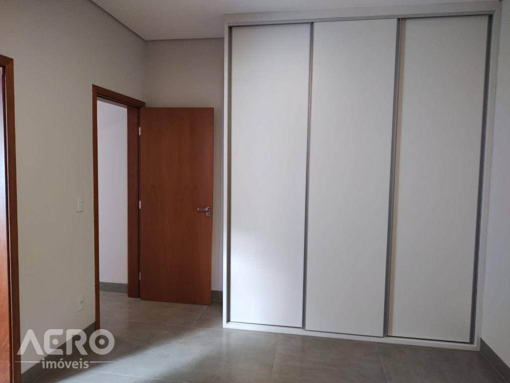 Casa de Condomínio à venda com 3 quartos, 224m² - Foto 17