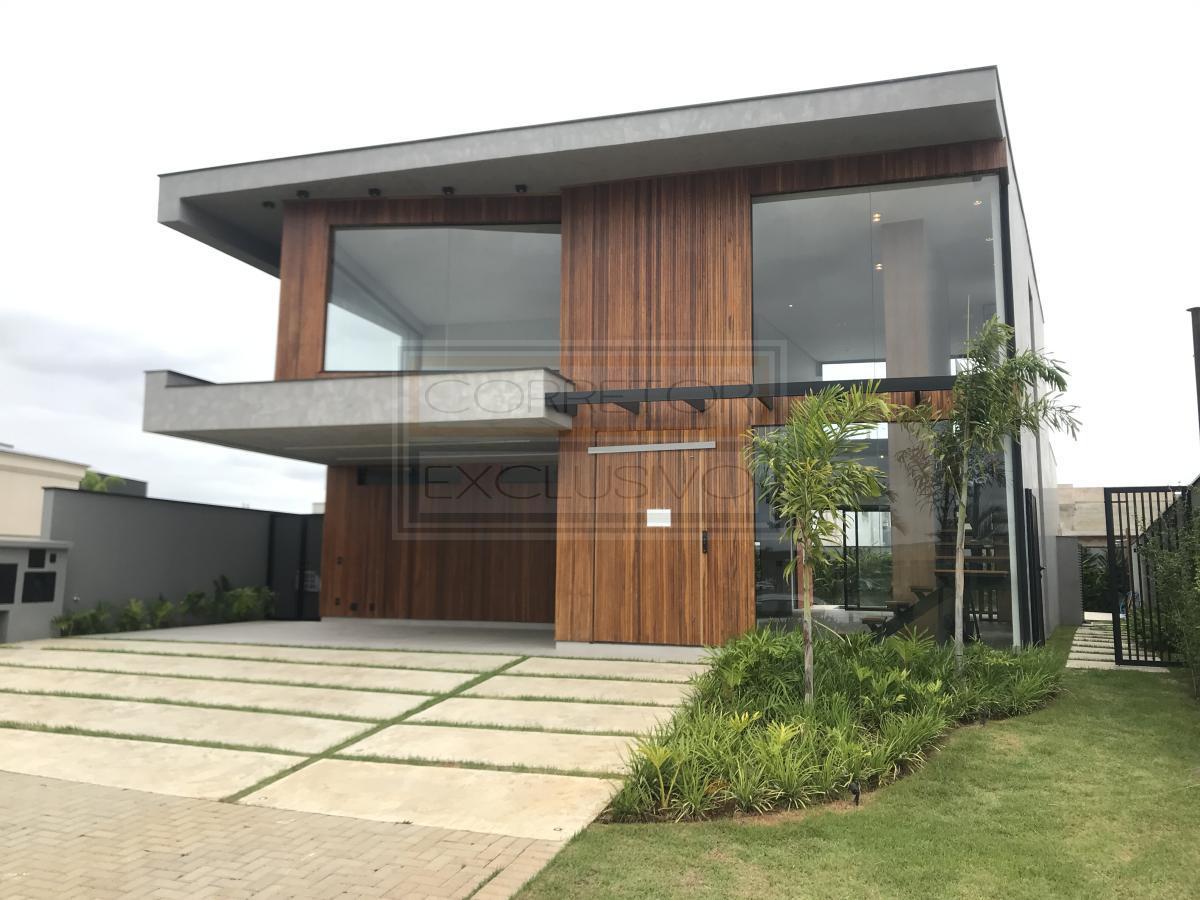 Casa de Condomínio à venda com 4 quartos, 400m² - Foto 2