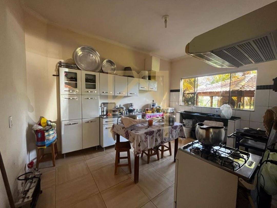 Casa à venda com 4 quartos, 400m² - Foto 19