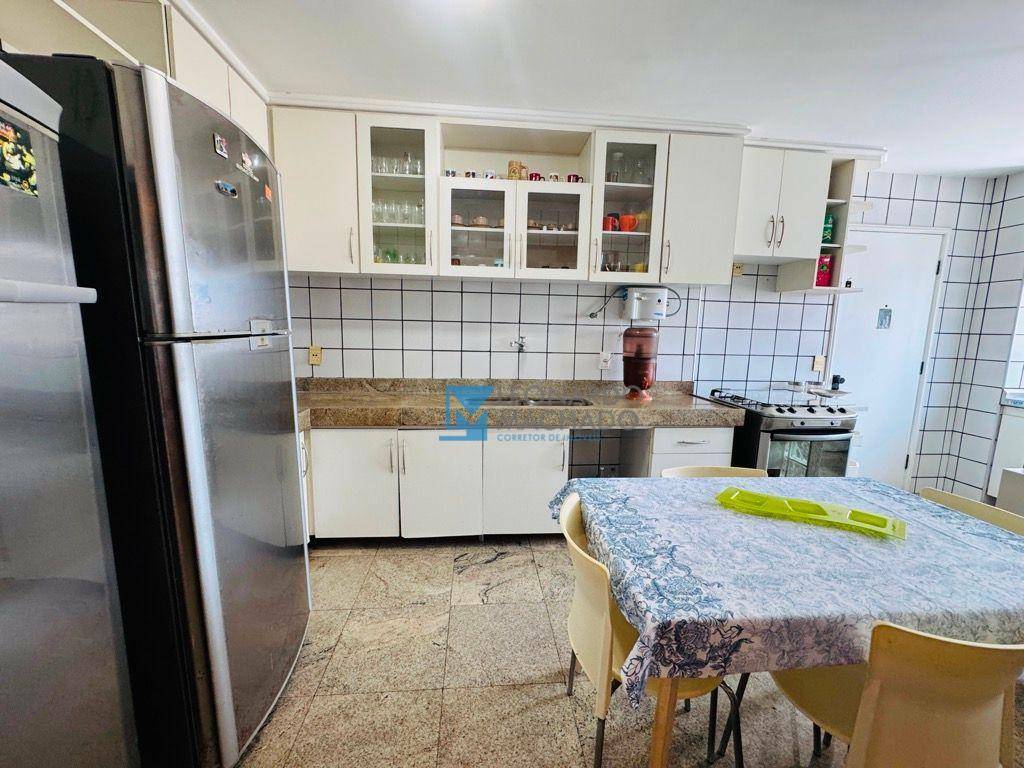 Apartamento à venda com 3 quartos, 161m² - Foto 12