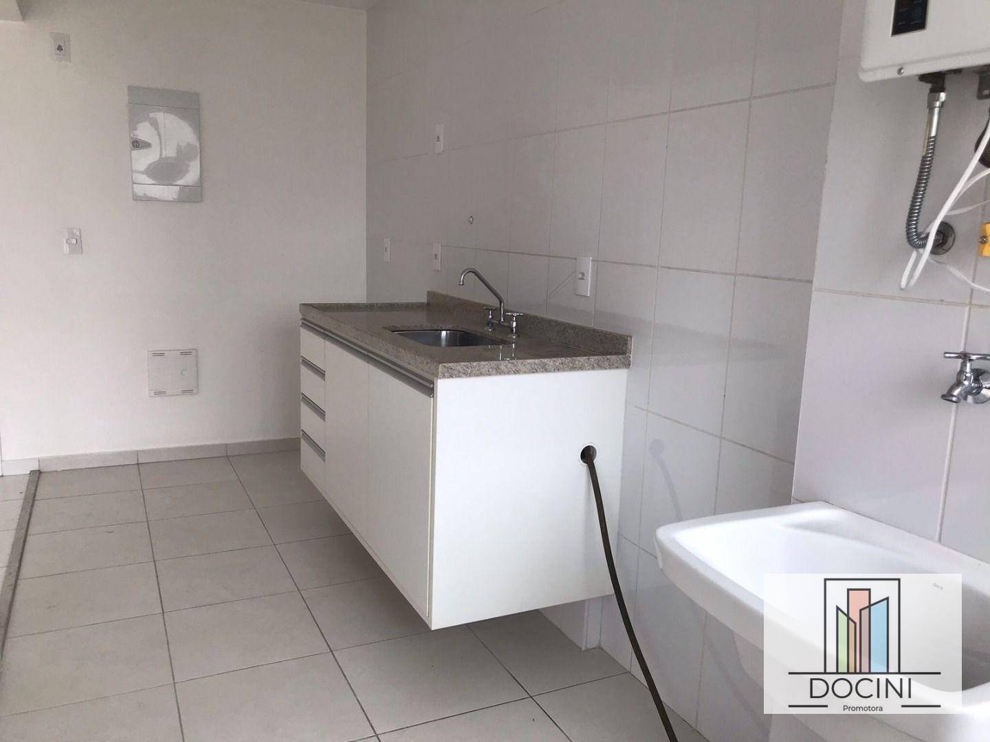 Apartamento à venda com 2 quartos, 67m² - Foto 19