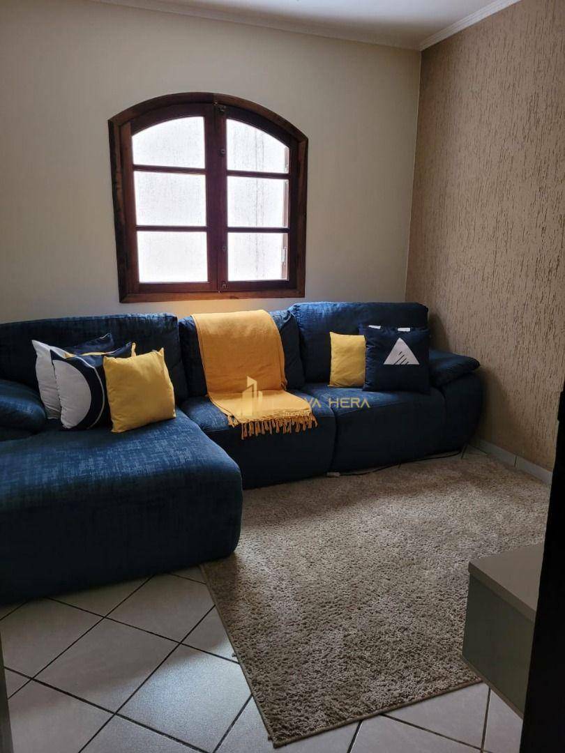 Sobrado à venda com 5 quartos, 230m² - Foto 2