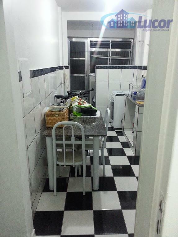 Apartamento à venda com 1 quarto, 62m² - Foto 6