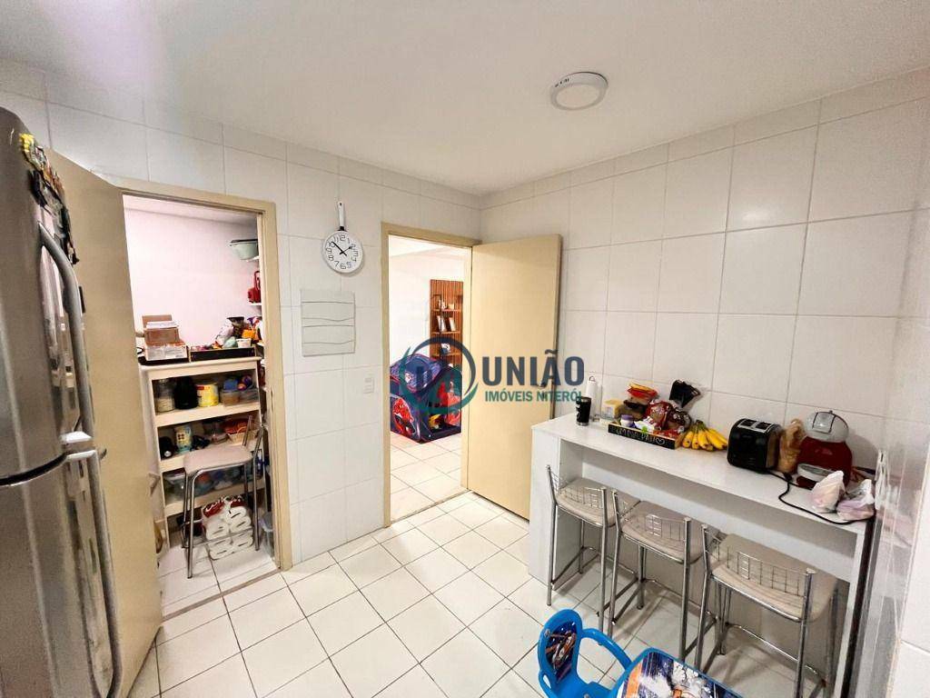 Apartamento à venda com 3 quartos, 114m² - Foto 17