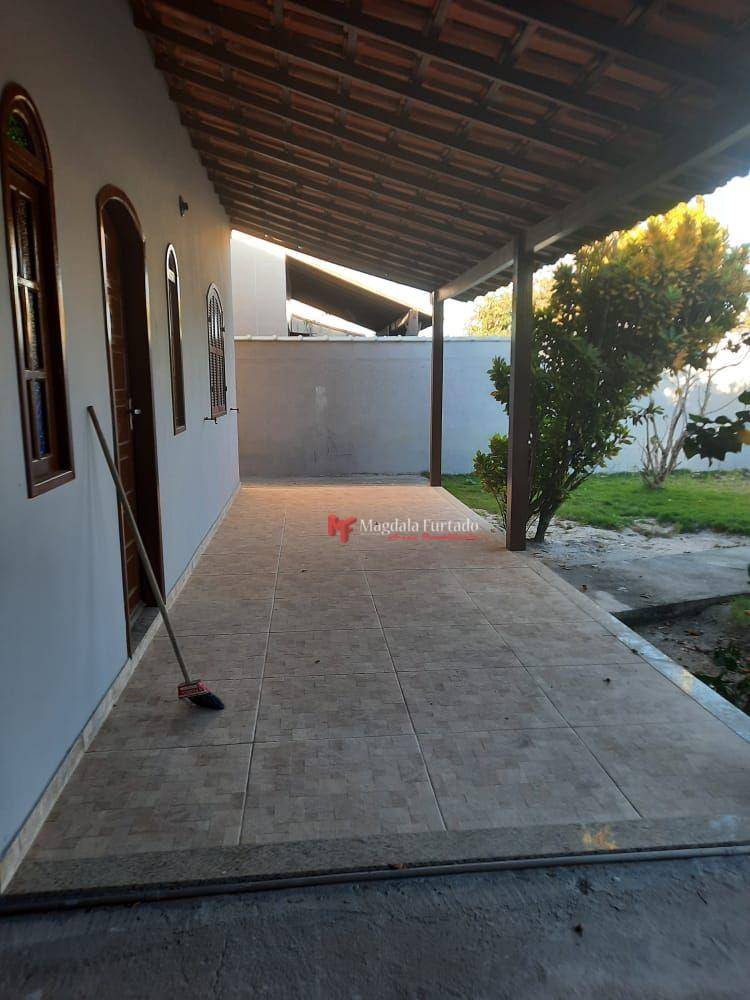 Casa à venda com 3 quartos, 67m² - Foto 5