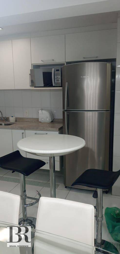 Apartamento para alugar com 2 quartos, 98m² - Foto 29