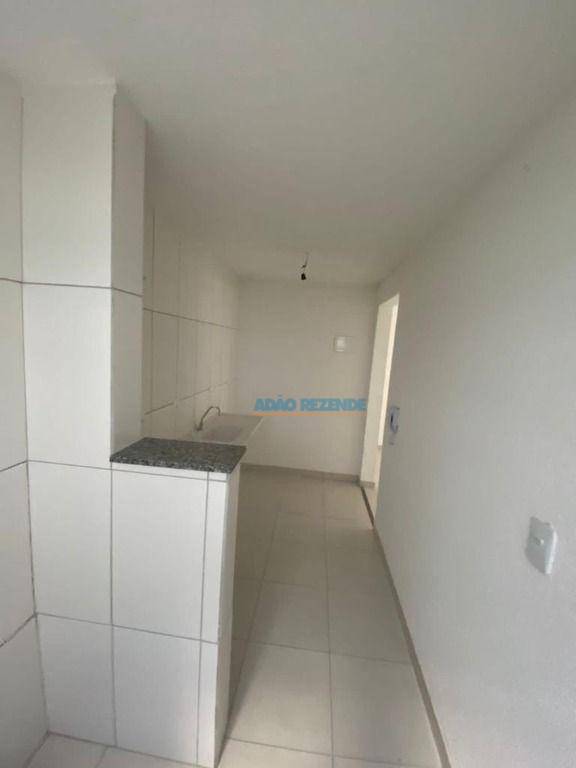 Apartamento à venda com 2 quartos, 50m² - Foto 18