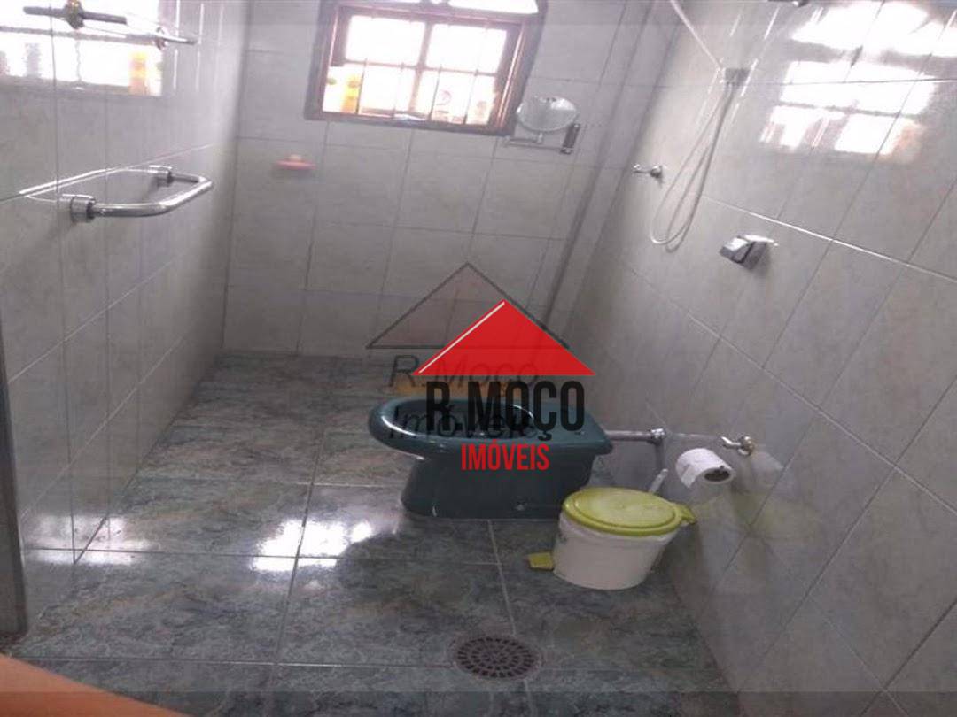 Sobrado à venda com 3 quartos, 227m² - Foto 9