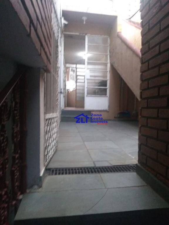 Sobrado à venda com 2 quartos, 360m² - Foto 18