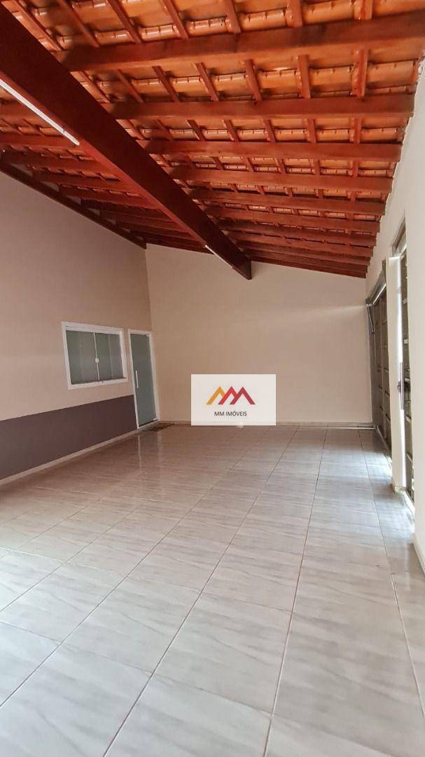 Casa à venda com 2 quartos, 90m² - Foto 2