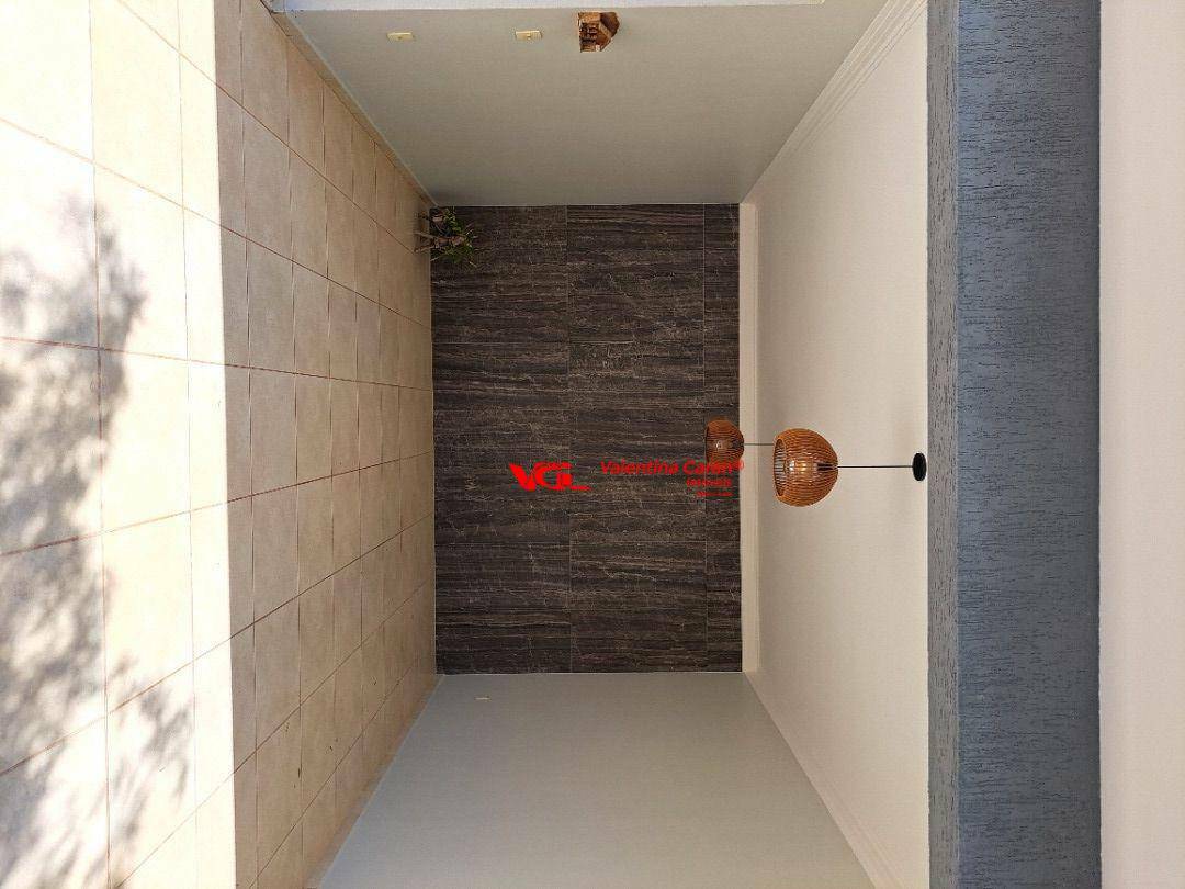 Sobrado à venda com 3 quartos, 216m² - Foto 47