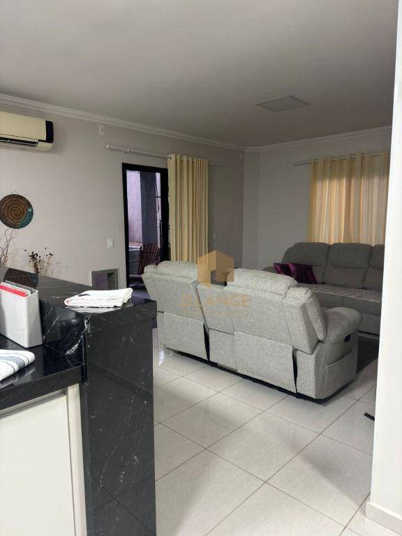 Casa de Condomínio à venda com 3 quartos, 230m² - Foto 5