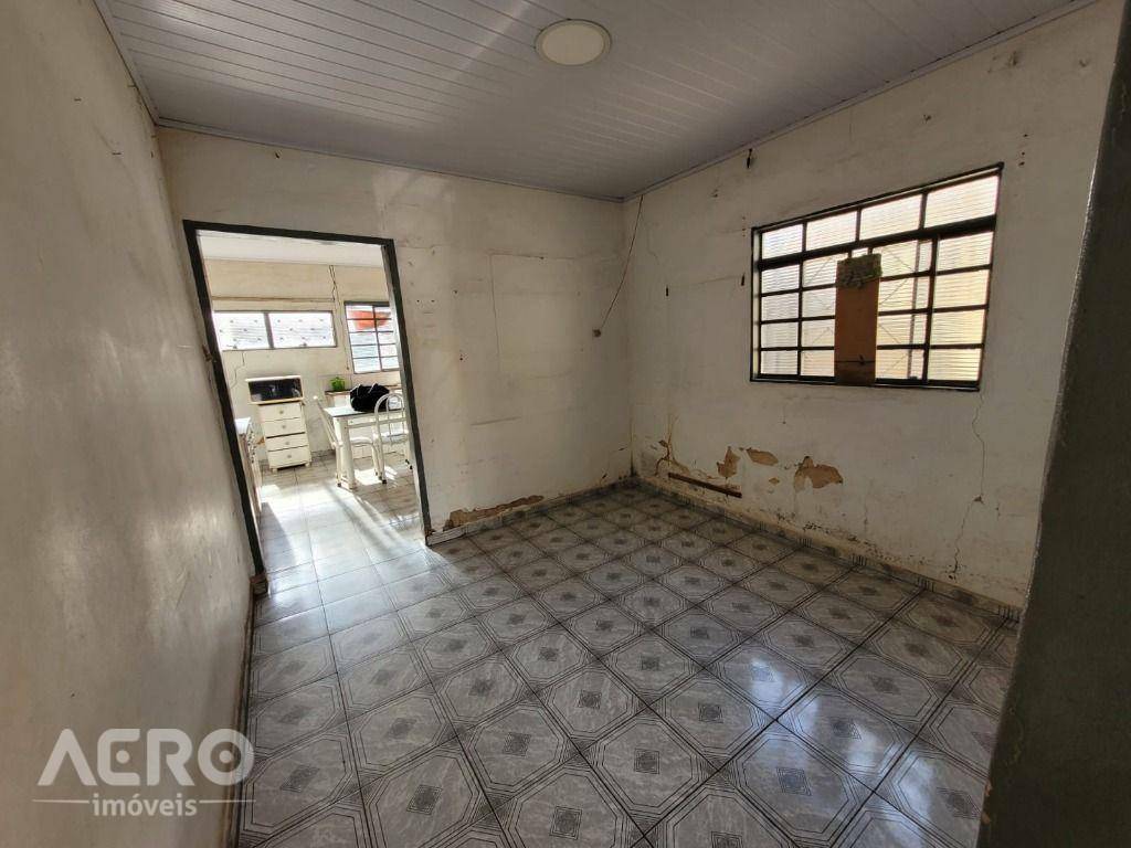 Casa à venda com 3 quartos, 203m² - Foto 12