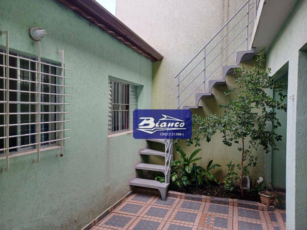 Casa à venda com 3 quartos, 135m² - Foto 18