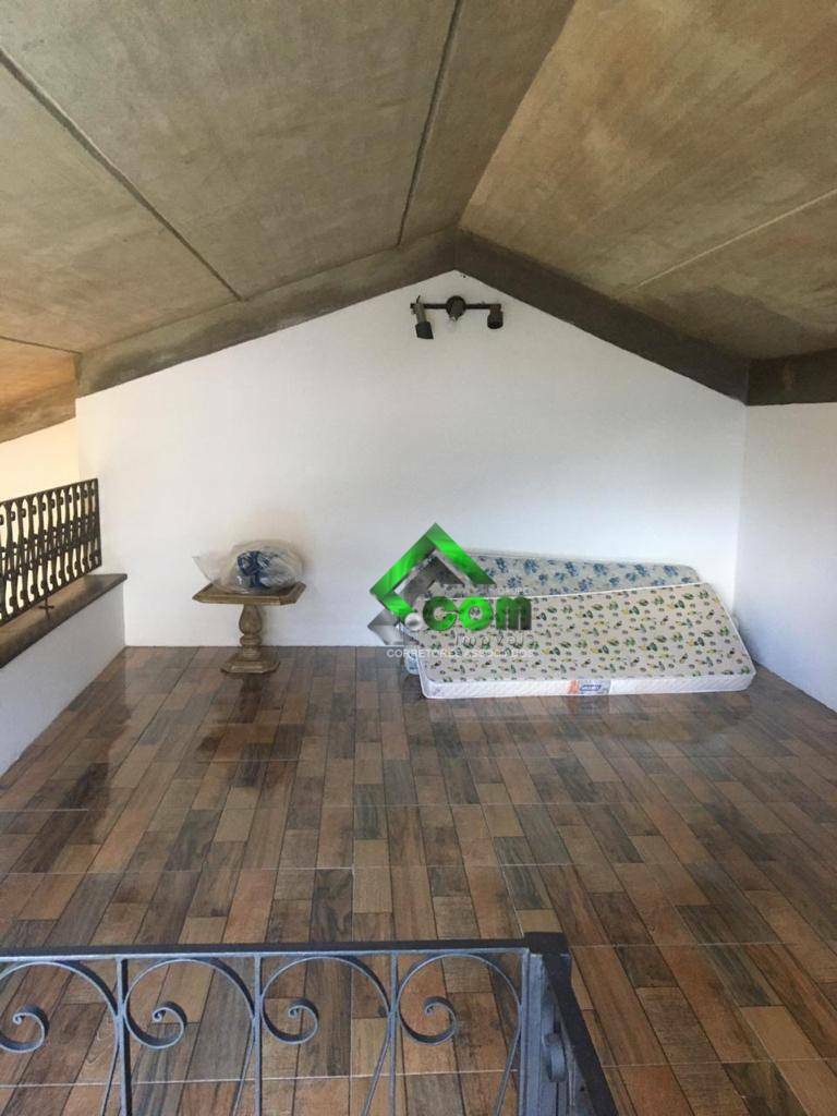 Chácara à venda com 4 quartos, 248m² - Foto 42