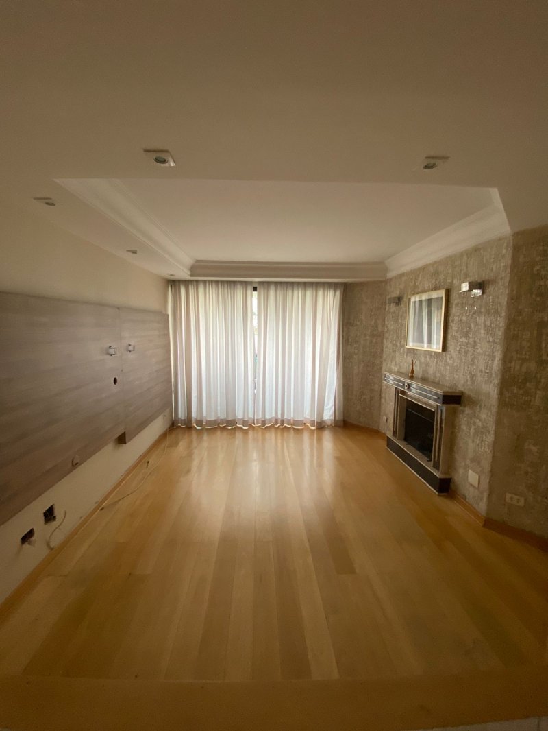 Apartamento à venda com 3 quartos, 105m² - Foto 3