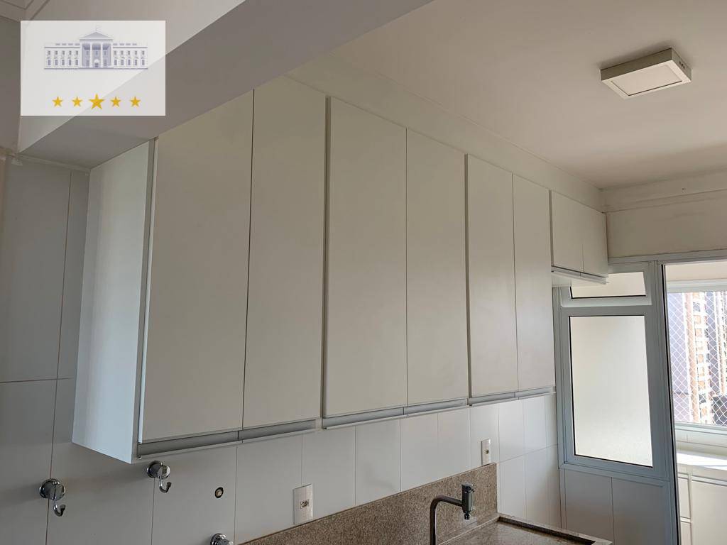 Apartamento à venda com 3 quartos, 160m² - Foto 14