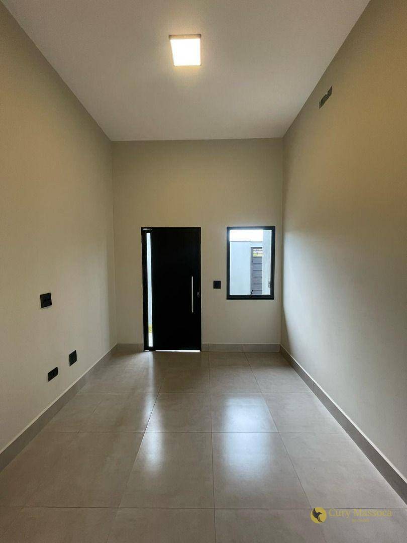Casa à venda com 2 quartos, 70m² - Foto 8