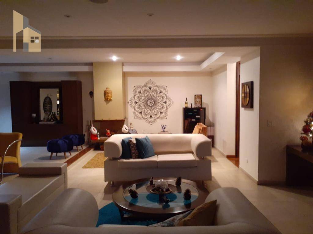 Casa à venda com 4 quartos, 560m² - Foto 6