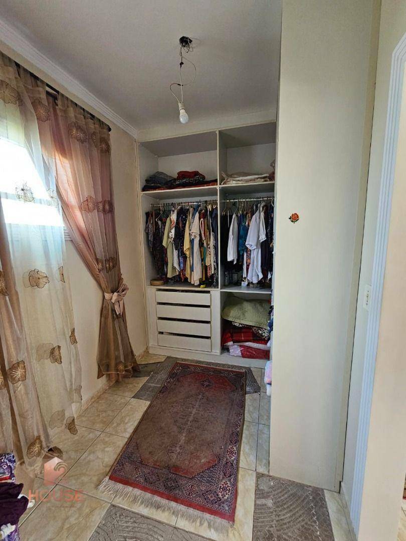 Casa de Condomínio à venda com 2 quartos, 300m² - Foto 9